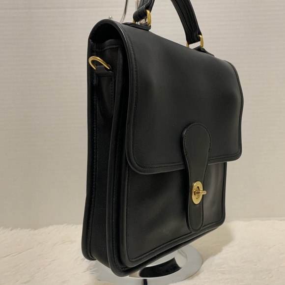 SOLD Vintage Coach Station Crossbody Bag 5130 - Picture 5 of 15